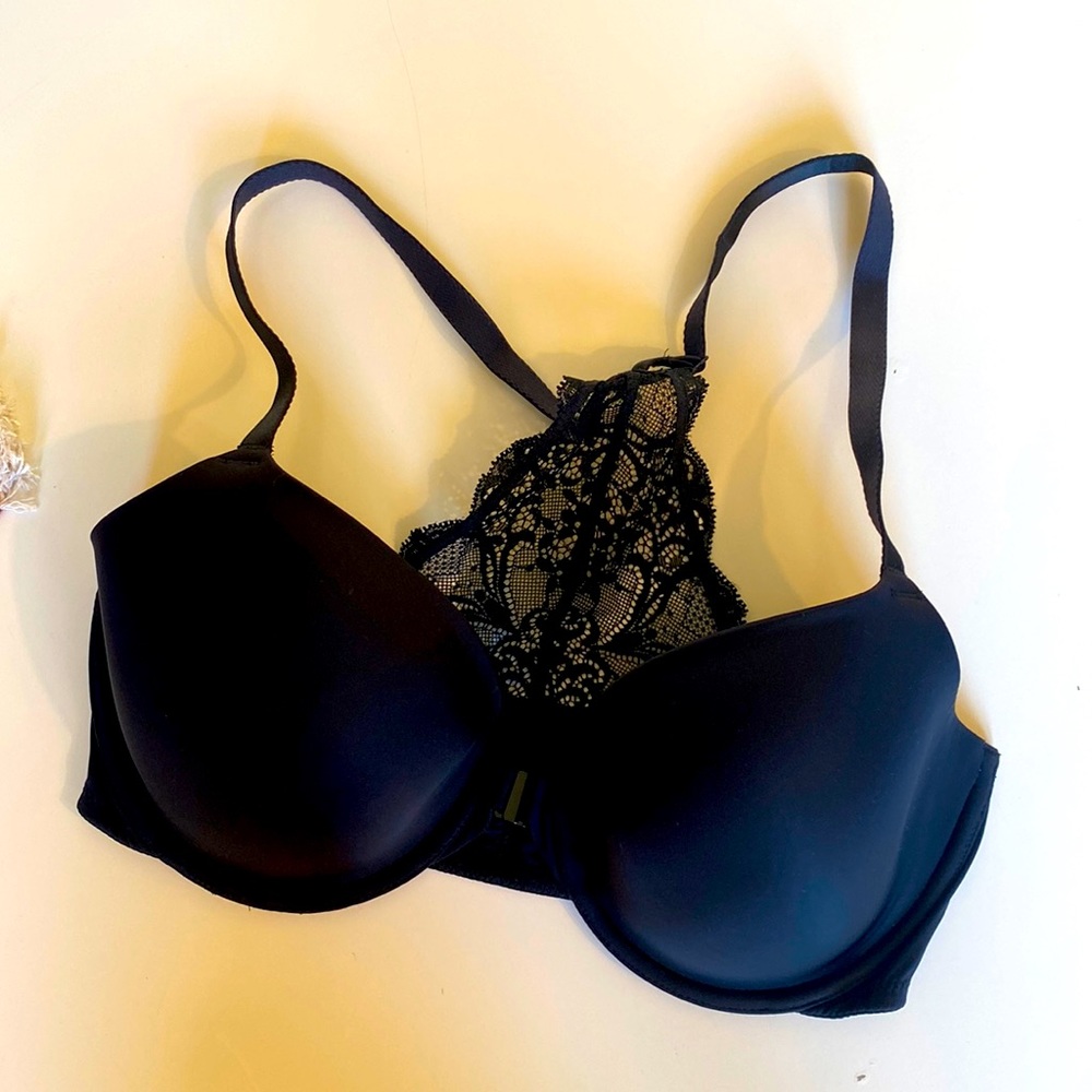 Black Bra w/ razorback